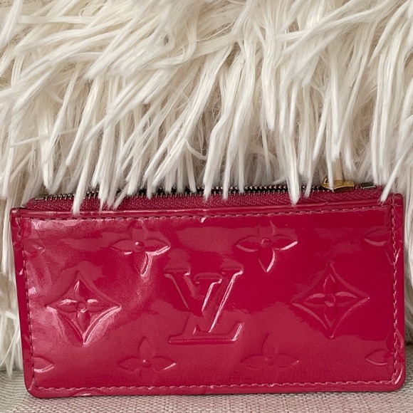 ⭐️COA⭐️LOUIS VUITTON PINK VERNIS KEY POUCH⭐️💯Authentic - Picture 1 of 5